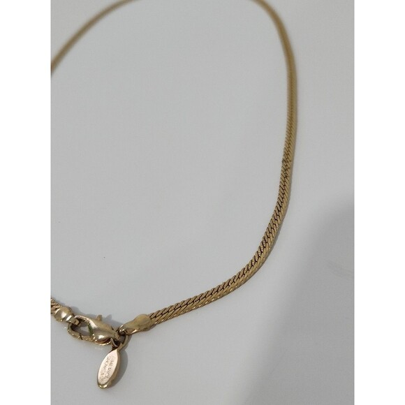 Vintage American Showcase Herringbone Necklace, Gold Tone 17" long - Picture 2 of 6
